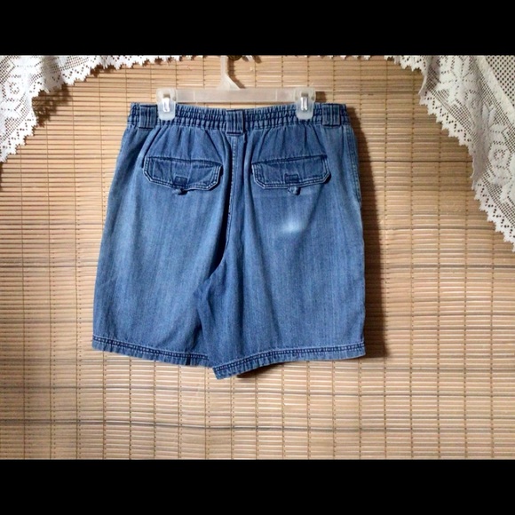 Denim shorts Medium, soft, serviceable - Picture 2 of 16